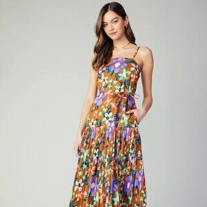 *NWT* Floral Pleated Skirt Midi Dress- LARGE